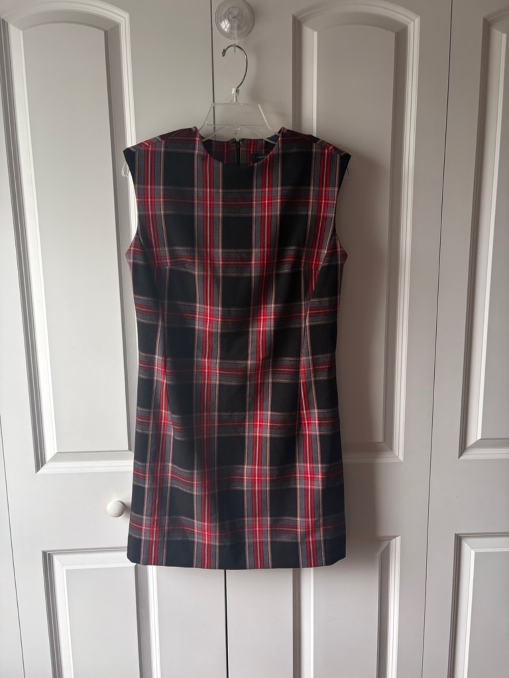 Ann Taylor Black and Red Plaid Cap-Sleeve Shift Dress Women's Size 8 Petite
